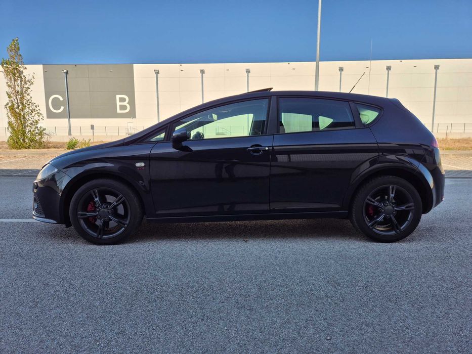 Seat Leon FR 2.0 Tdi 170cv (IUC 45€) Nacional foto 2