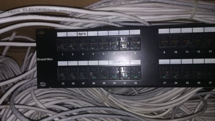 painel de patch cat 5e 48 portas com cabo64585959068803122