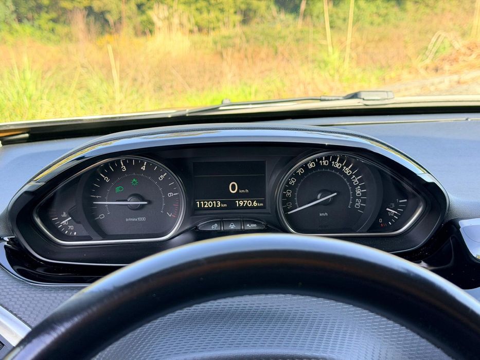 Peugeot 2008 1.2 PureTech 110 - Allure