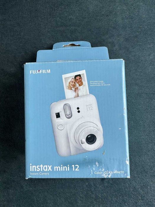 Фотокамера Fujifilm INSTAX Mini 12 + касета на 10 знімків