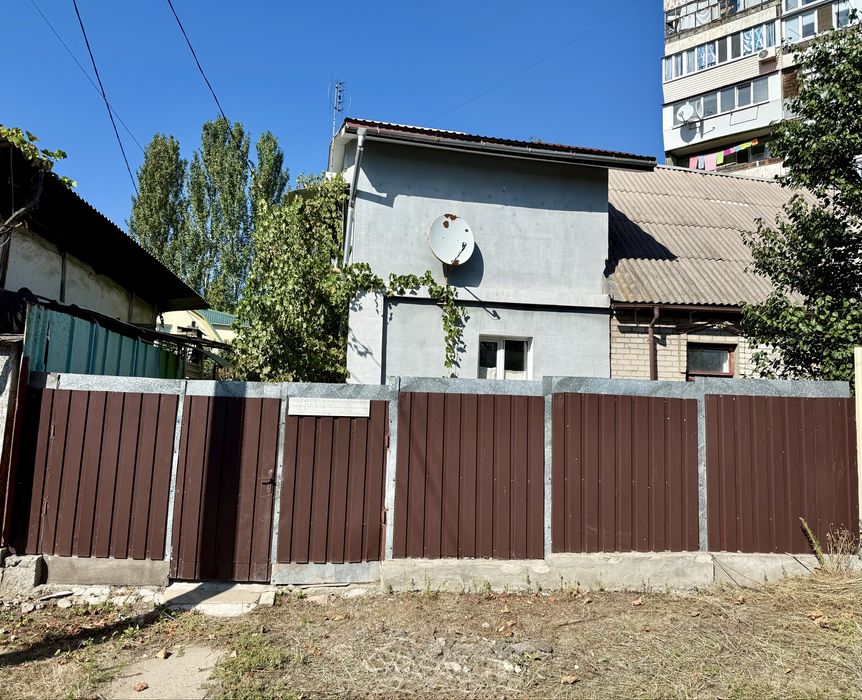 Продаж частини будинку! Центр міста, Набережна