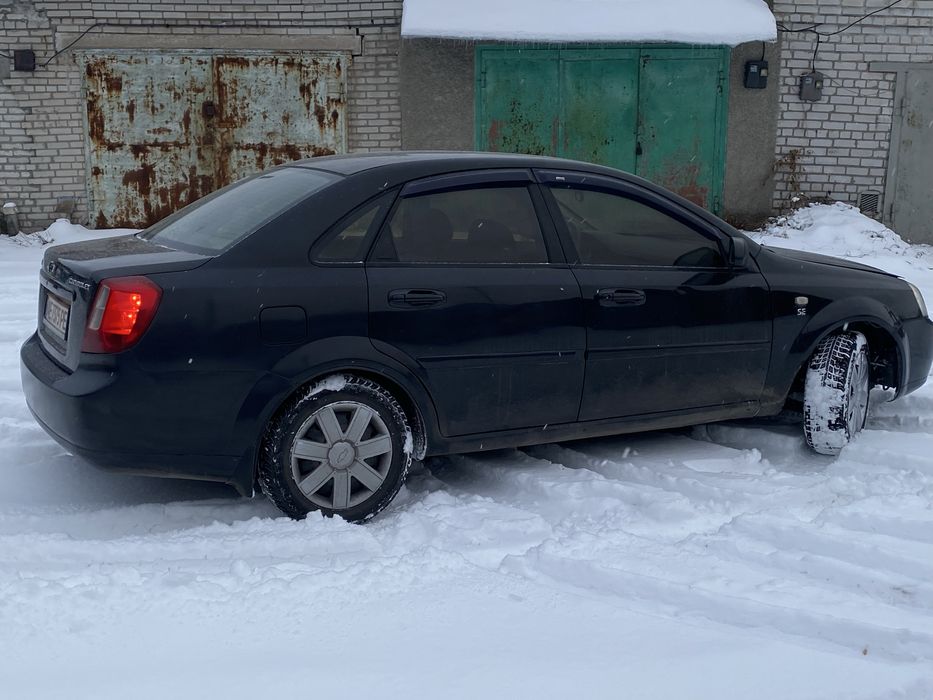 Шевроле Лачетти 1.6 бензин