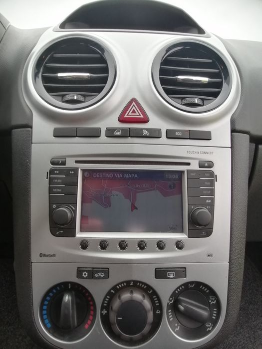 Opel Corsa D  1.2  (75.000kms)