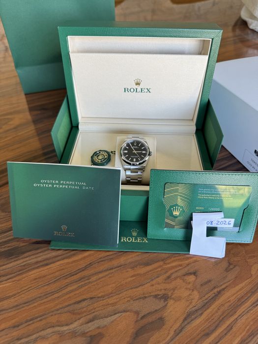 Rolex Oyster Perpetual 126000