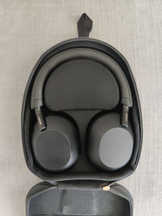 Sony WH-1000XM5 Pretos