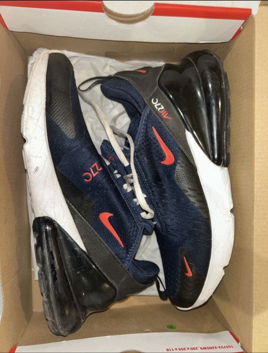 Nike Air Max 270