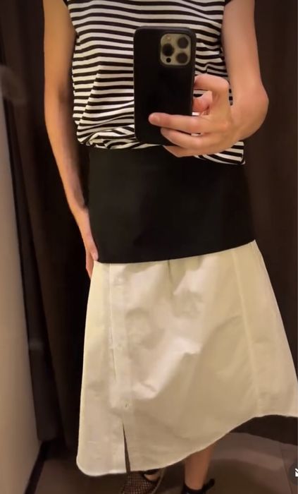 Спідниця ZARA розмір М