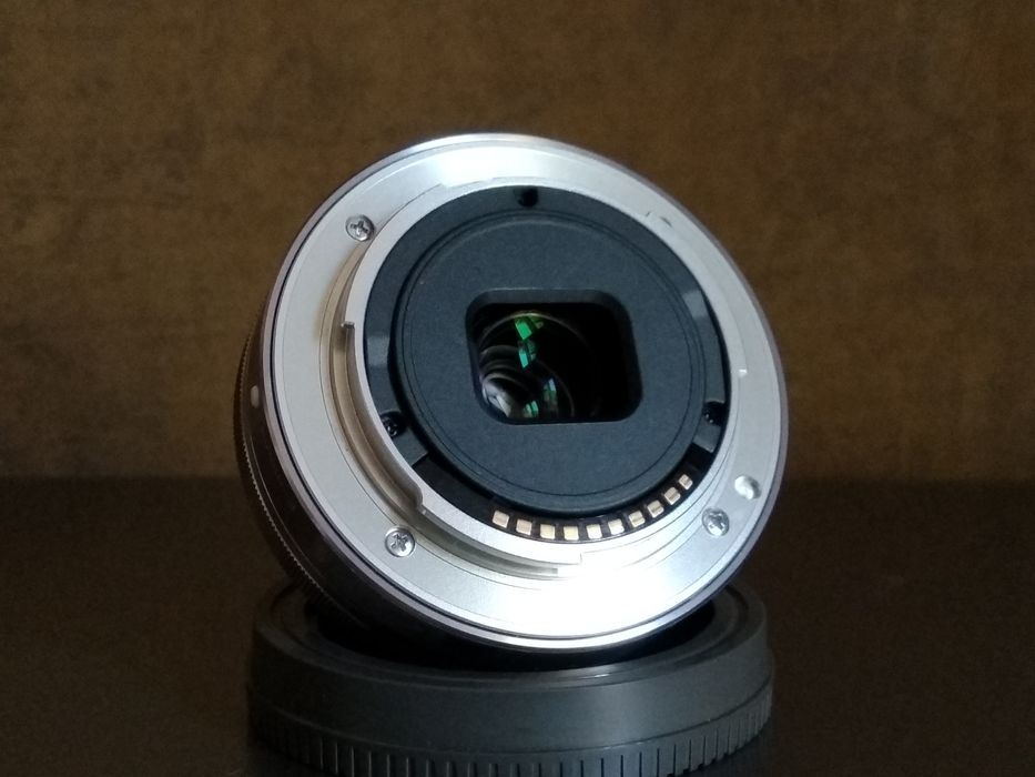 Шикарний ШИРИК Sony 16mm f2.8 фільтр uv vc для камер NEX (SEL16F28.AE)
