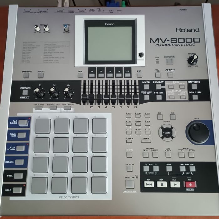 Beat maszyna Roland MV- 8000