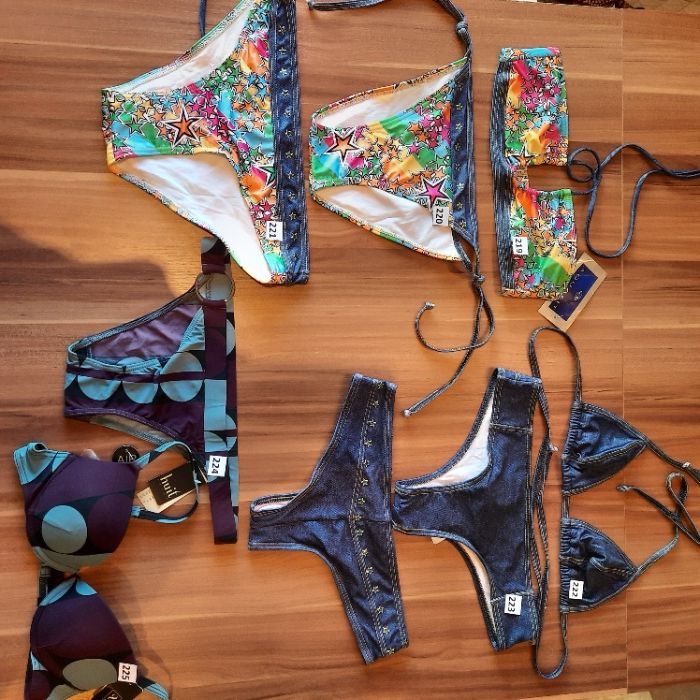 Bikinis grupo  5