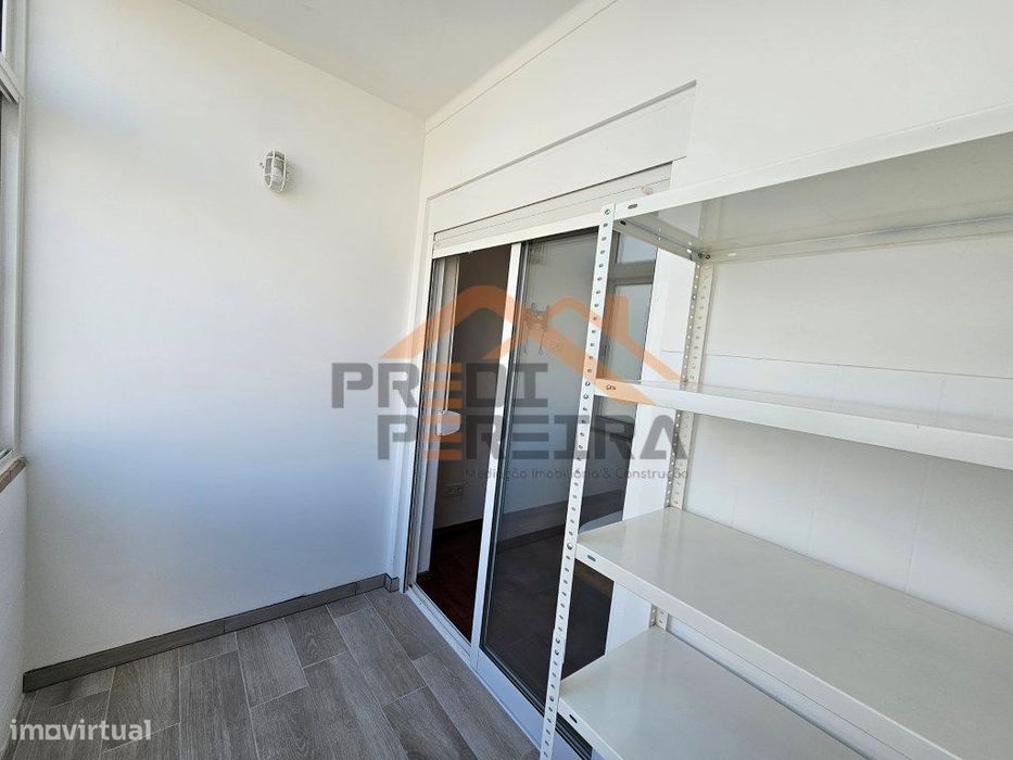 Quartos para Arrendamento - Centro de Odivelas