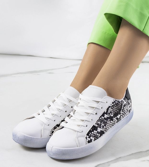Białe tenisówki Kameta Snake