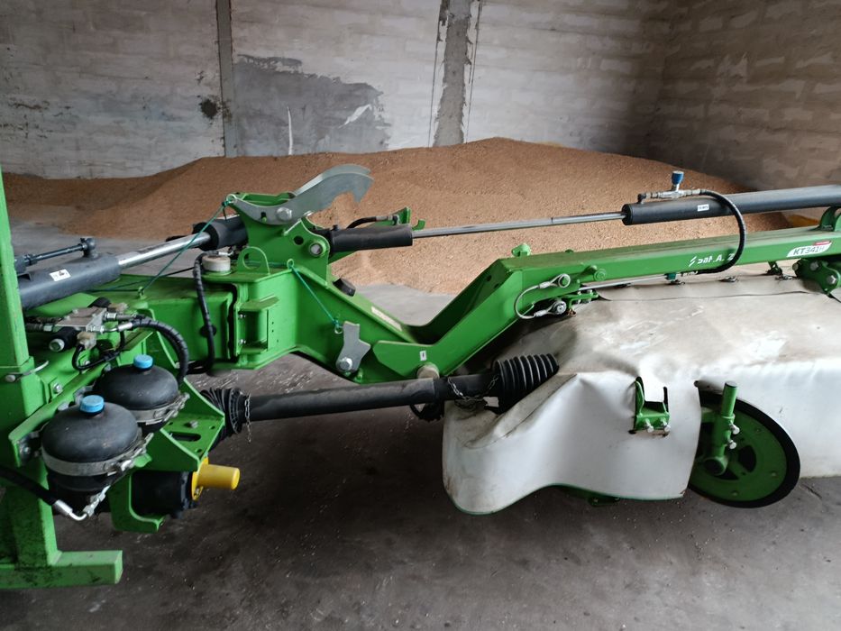 Sprzedam zestaw kosiarek Samasz 
Rok produkcji