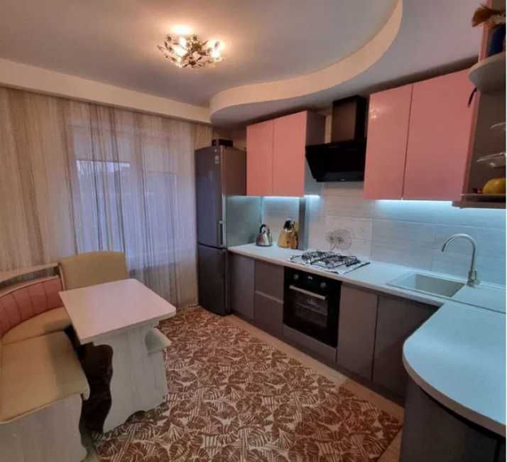 Продажа 3 к.кв.с ремонтом на Павловом Поле (405379)