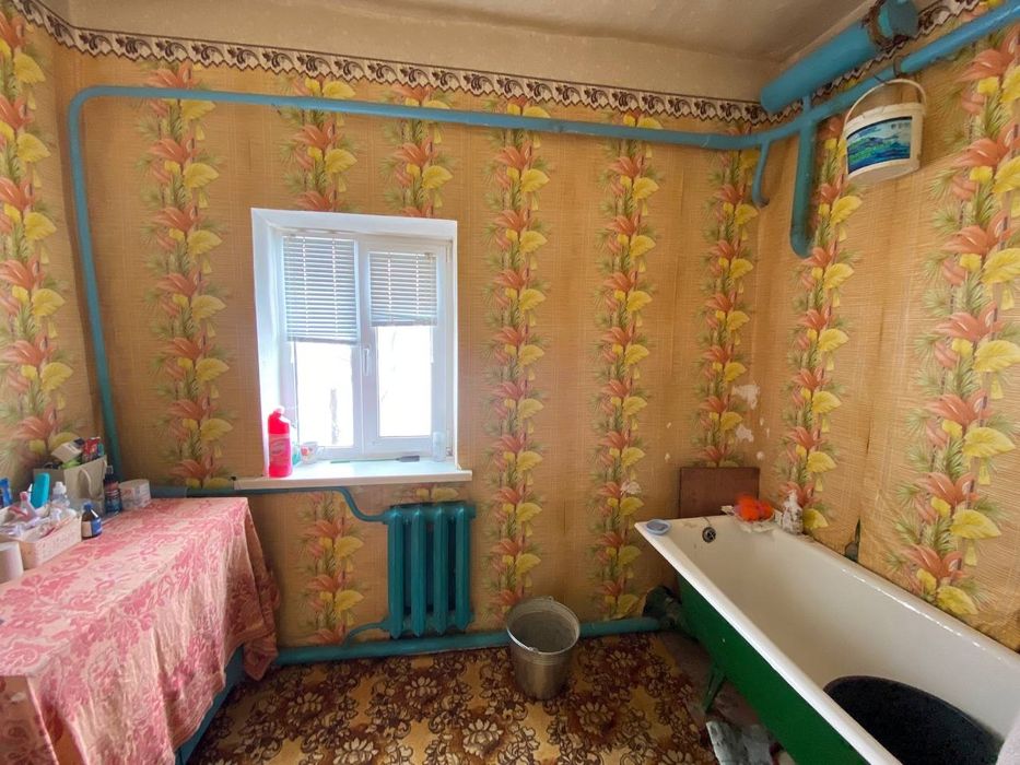 Продаж будинку в гарному стані в селі