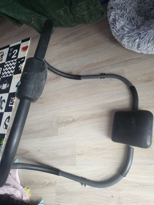 Urządzenie do robienia brzuszków