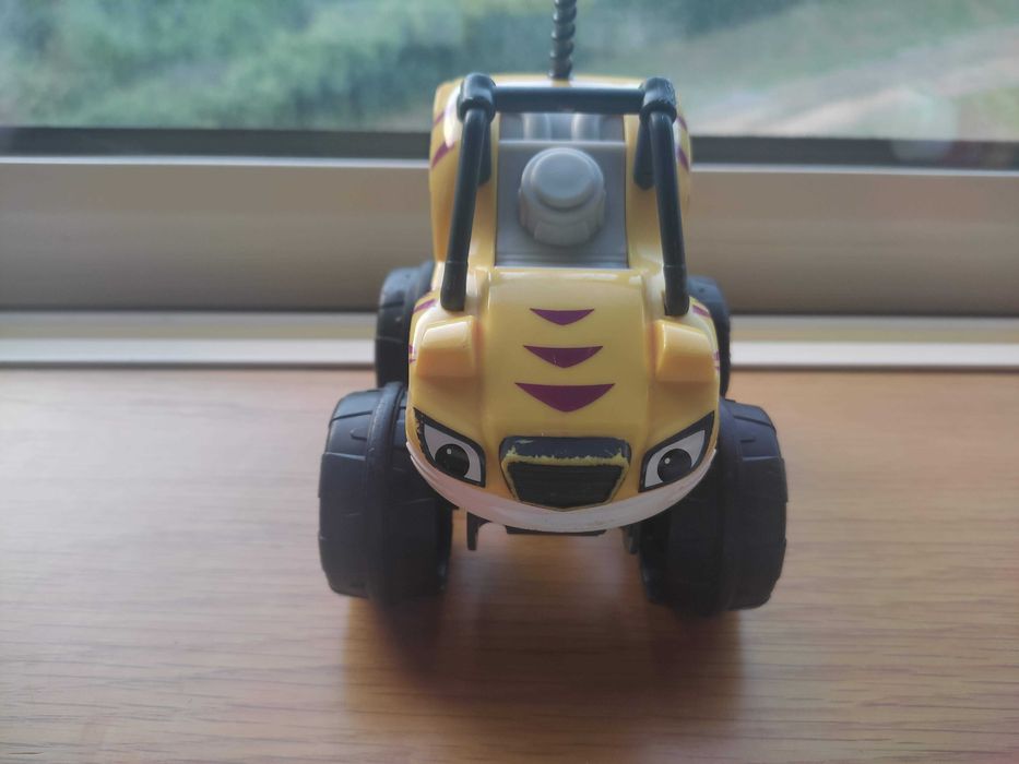Carrinho Blaze Monster Machines