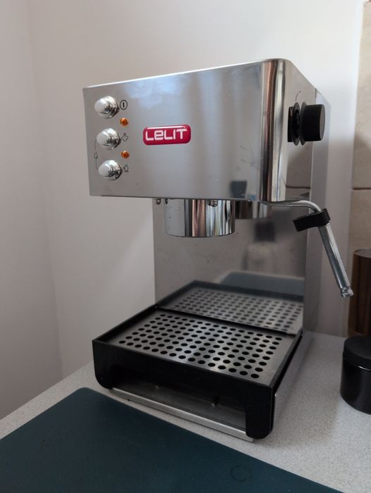 Ekspres kolbowy Lelit Anna PL41E +  akcesoria