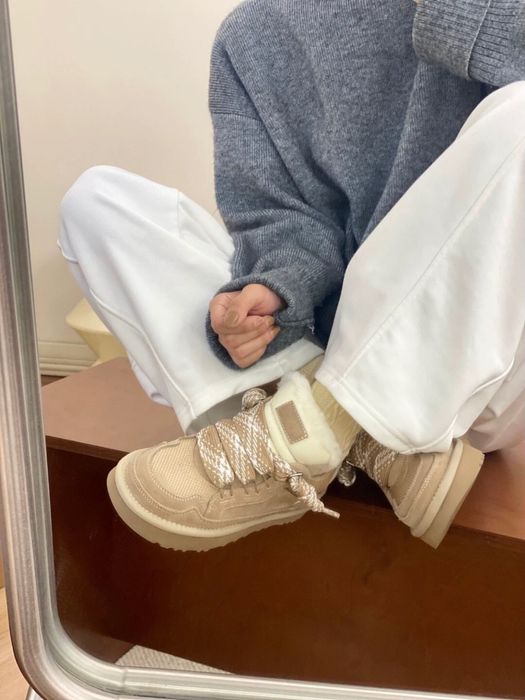 ugg зимові в бежевому колірі
