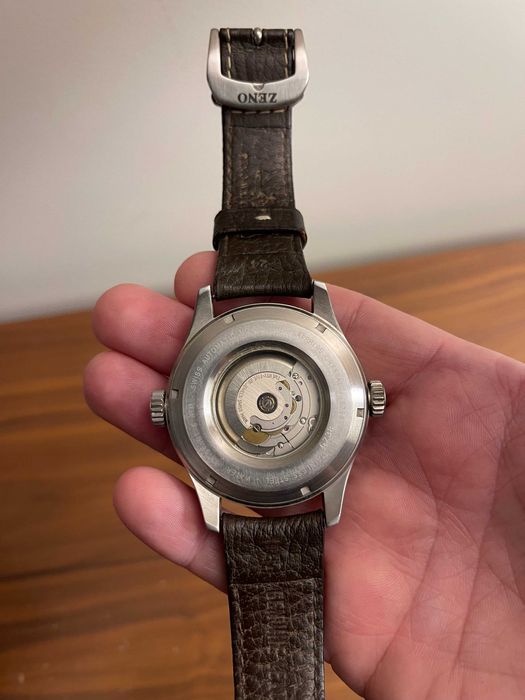 Relógio Zeno Watch Basel