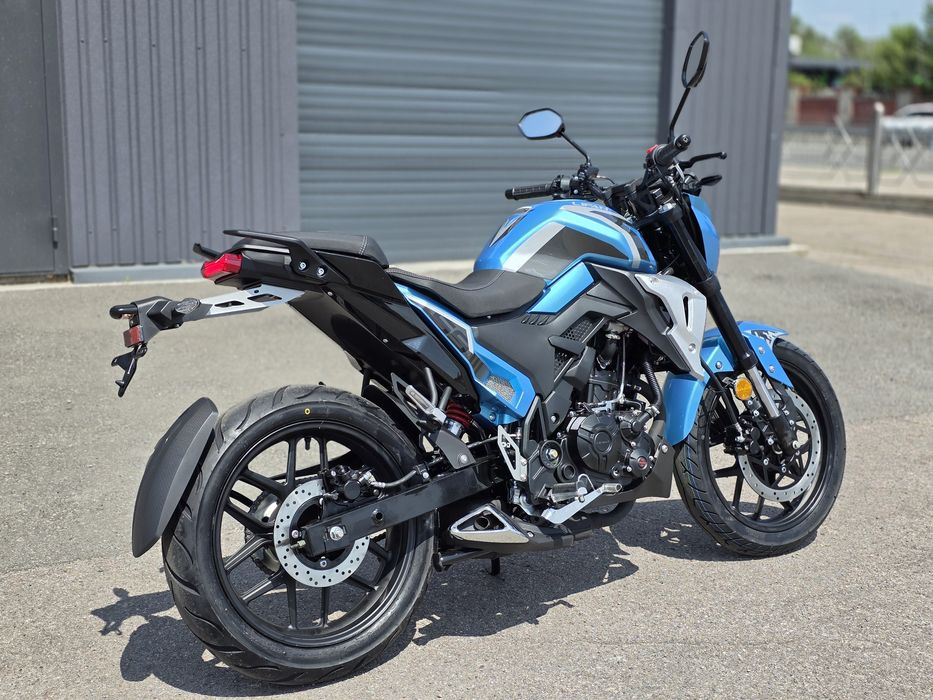 Мотоцикл LIfan SR220 Мотосалон MotoPlus