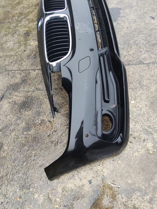 Para choques BMW e difusores e grelhas