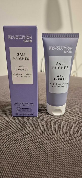 Зволожувальний гель-крем Revolution Skin