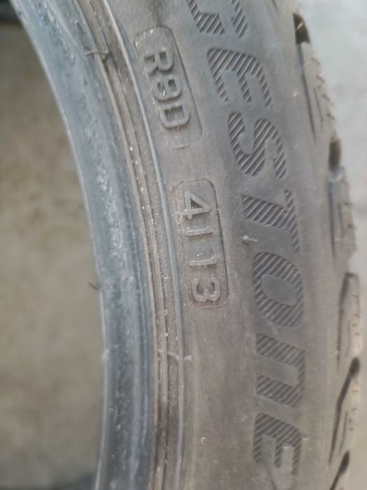 шини 215 40 17 BRIDGESTONE