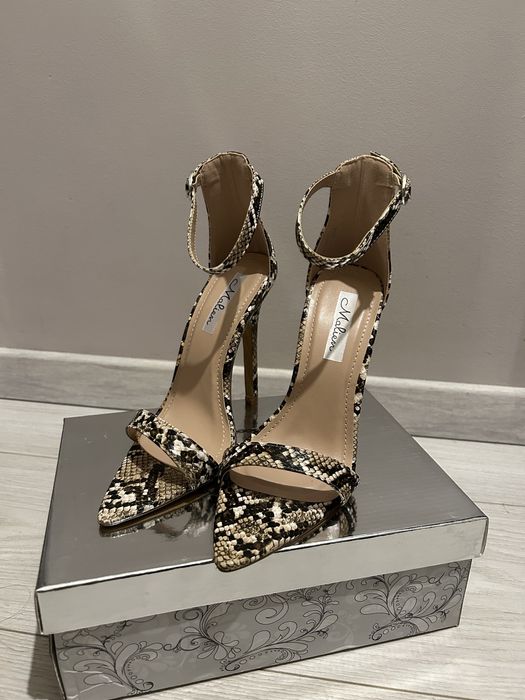 Buty damskie obcas szpilki r 39 dl.wkl. 24-24,5 cm nowe