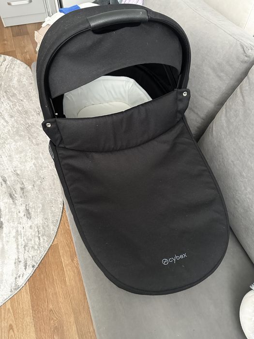 Люлька чорнаMoon Black Balios S Lux