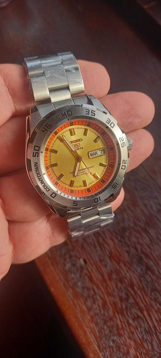 Relógio Seiko 5 Sports Automático