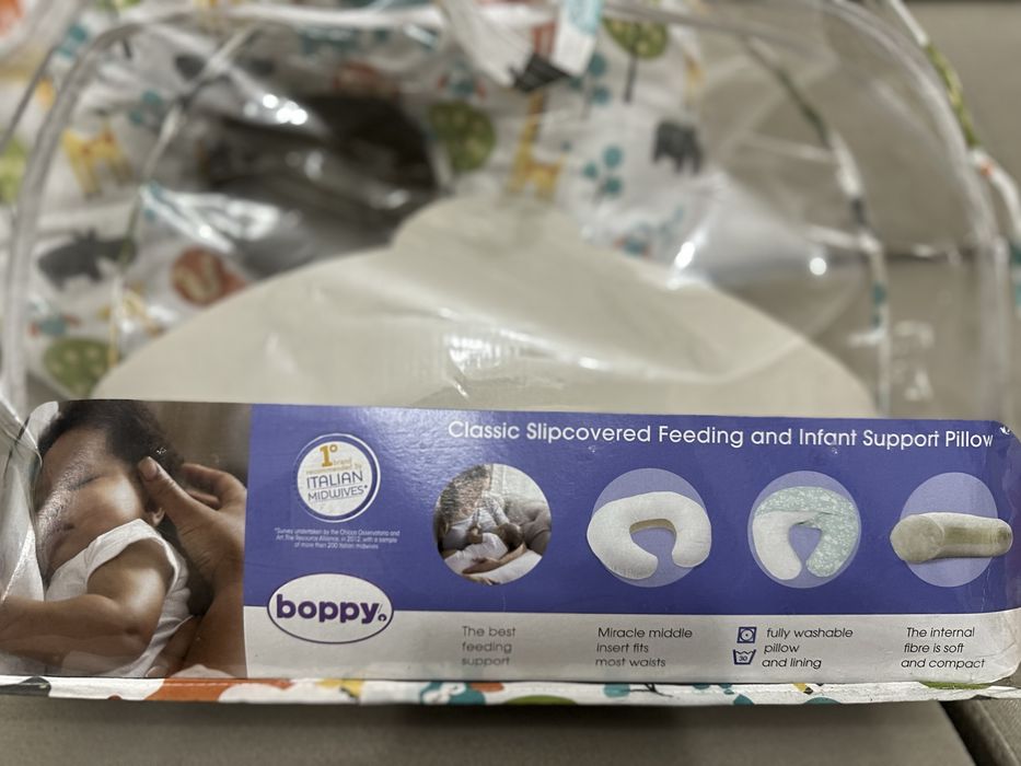 Almofada de Amamentacao e de Suporte Boppy