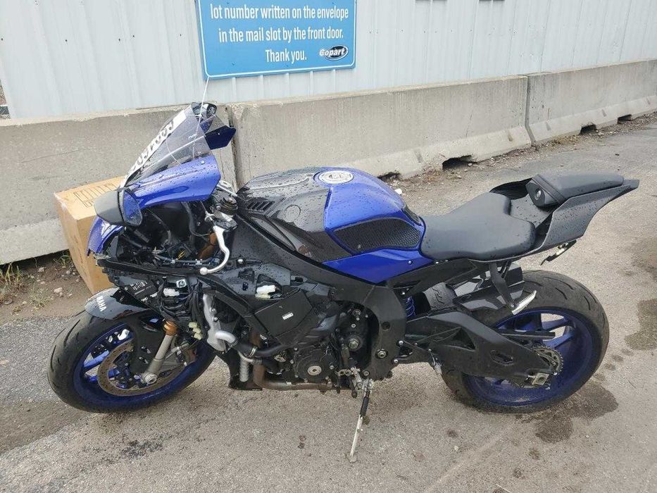 Yamaha YZF1000 2025