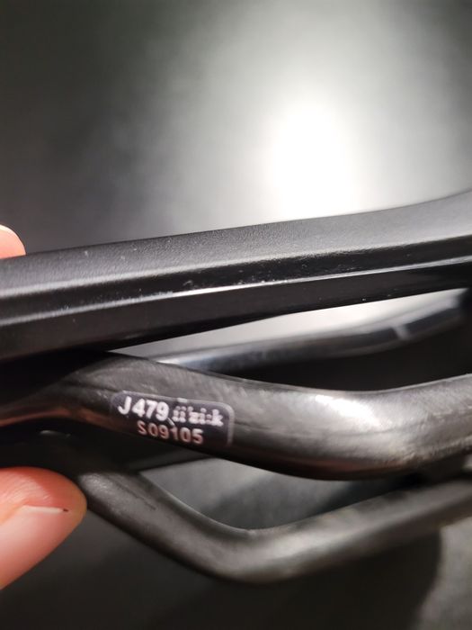 Siodełko rowerowe  Fizik Vento Antares R1  140mm