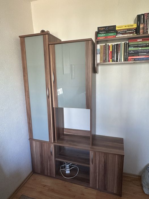 Zestaw mebli, stan bardzo dobry