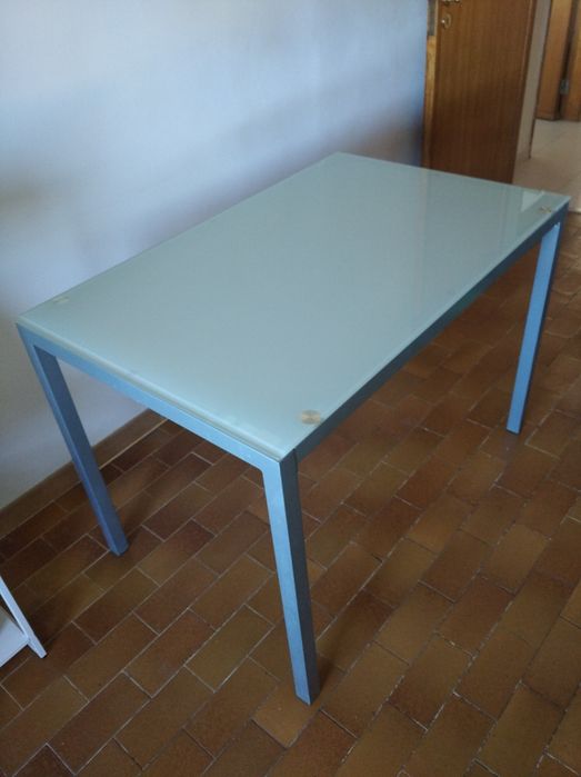 Mesa de cozinha bom estado