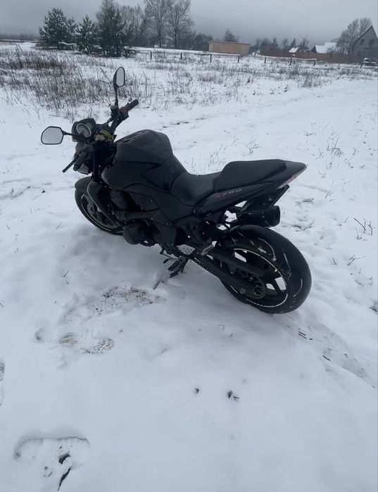 Кавасакі z750 польскі доки