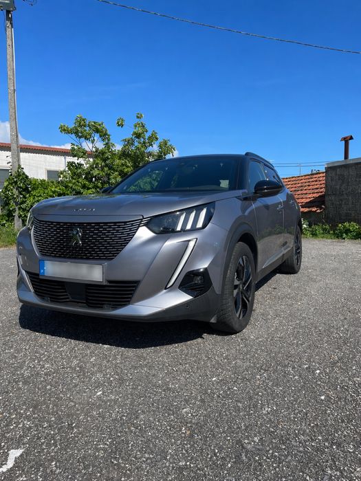 Peugeot E-2008 GT
