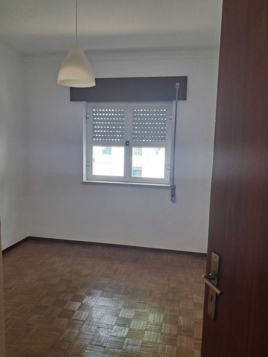 Arrendo Apartamento T4 Bacelo-Evora