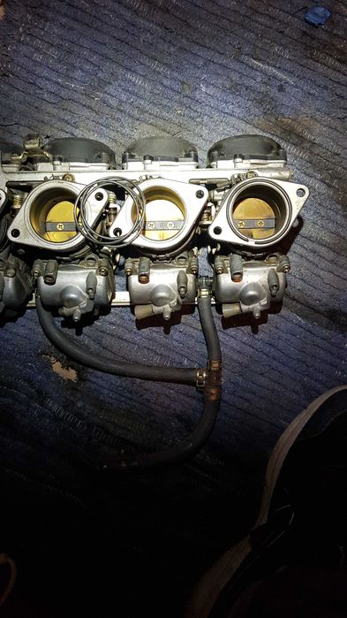 Kawasaki zx9r 1997 ( Peças ) Carburador/ Bomba de gasolina