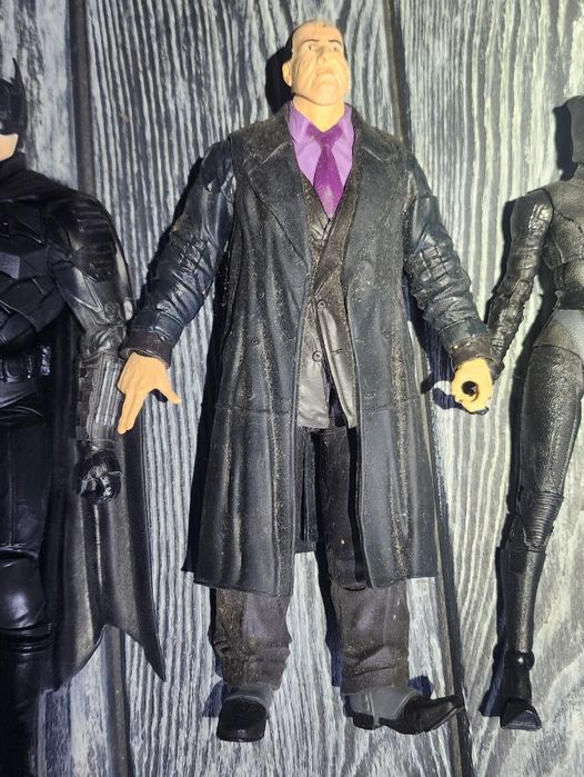 McFarlane Batman лот из четырёх фигурок (Batman, Riddler, Catwoman, Penguine), состояние б/у, цена за лот