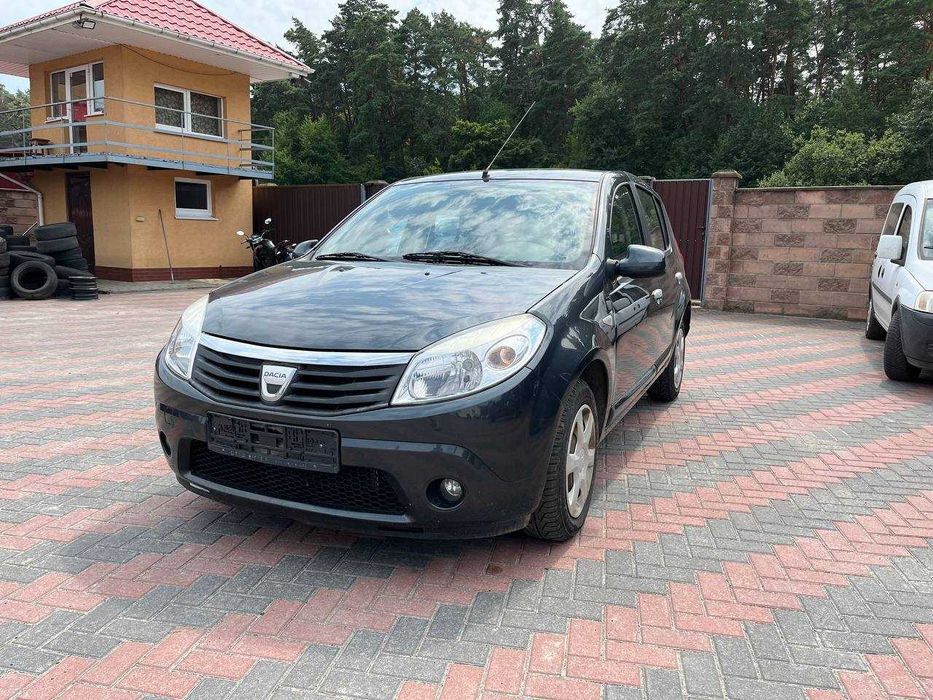 Авторазборка DACIA Sandero (Дача Сандеро) 2008-2012р запчасти шрот