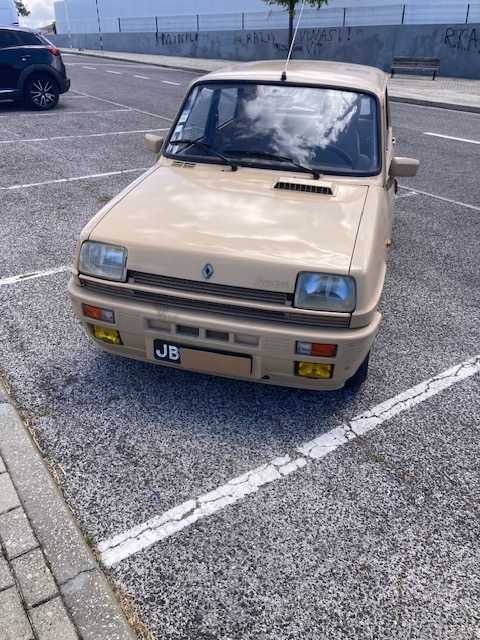 Renault 5 Laureate
