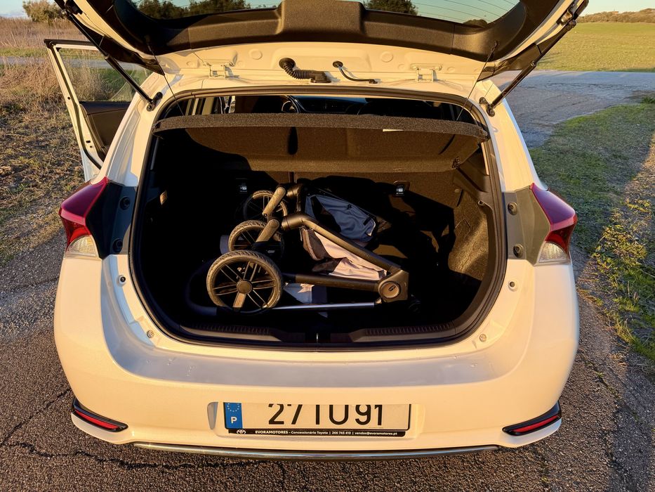 Toyota Auris 1.4 D4D 90 CV