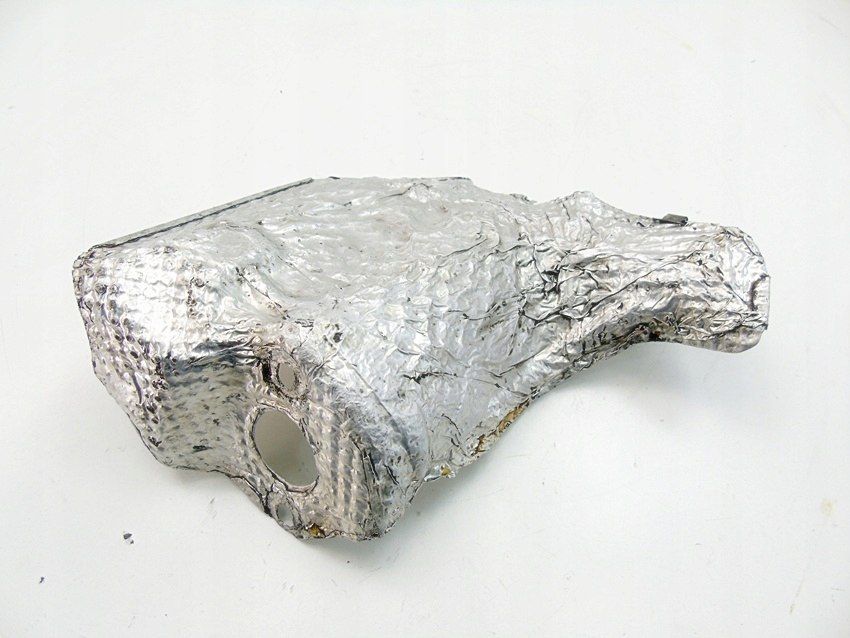 Osłona Alternatora 4.4 N62 Bmw 5 6 7 X5 E60 E61 E63 E64 E65 E66 7537492