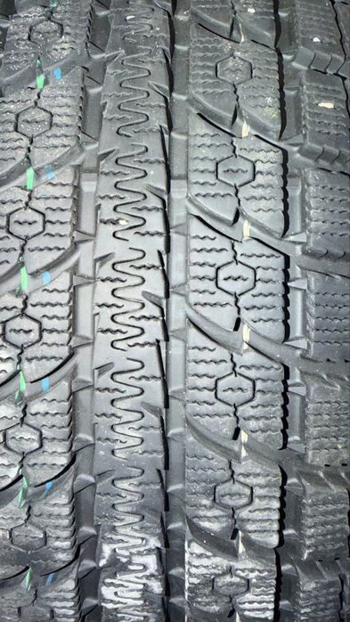 Новая зимняя резина Toyo Observe GSi-5 285/60 R18