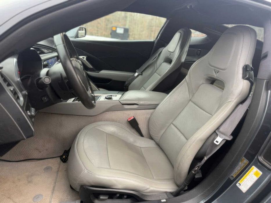 Chevrolet Corvette Stingray Z51      2014