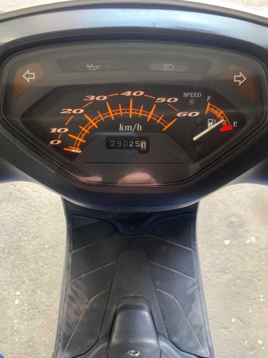 Продам мопед Honda Lead AF-48