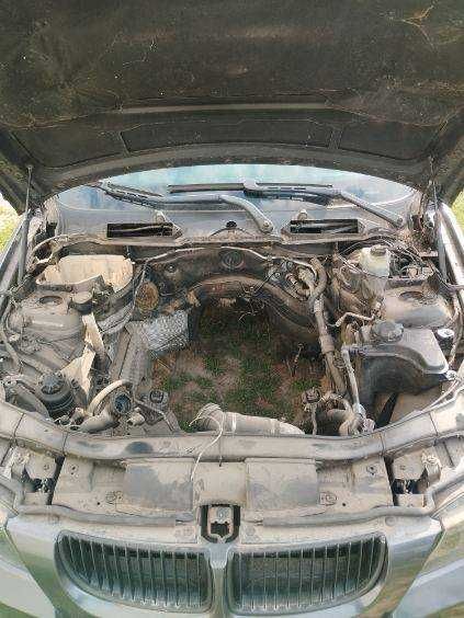 Samochód BMW E90 320D