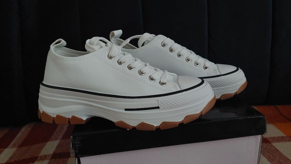 Trampki buty na platformie 38